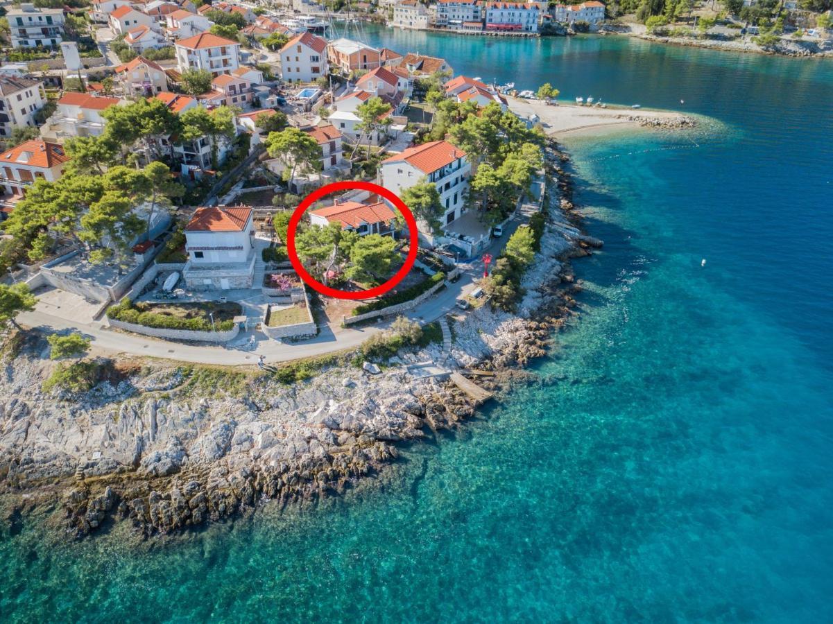 Apartments By The Sea Stomorska, Solta - 5190 المظهر الخارجي الصورة
