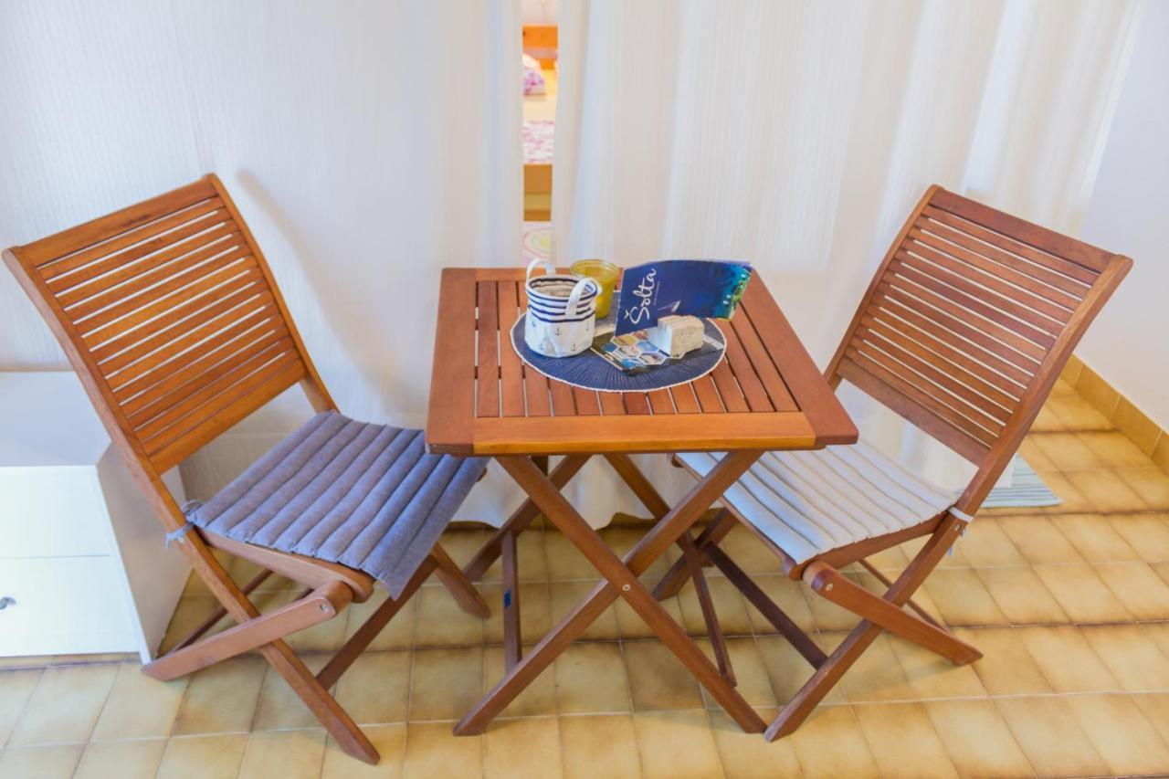 Apartments By The Sea Stomorska, Solta - 5190 المظهر الخارجي الصورة
