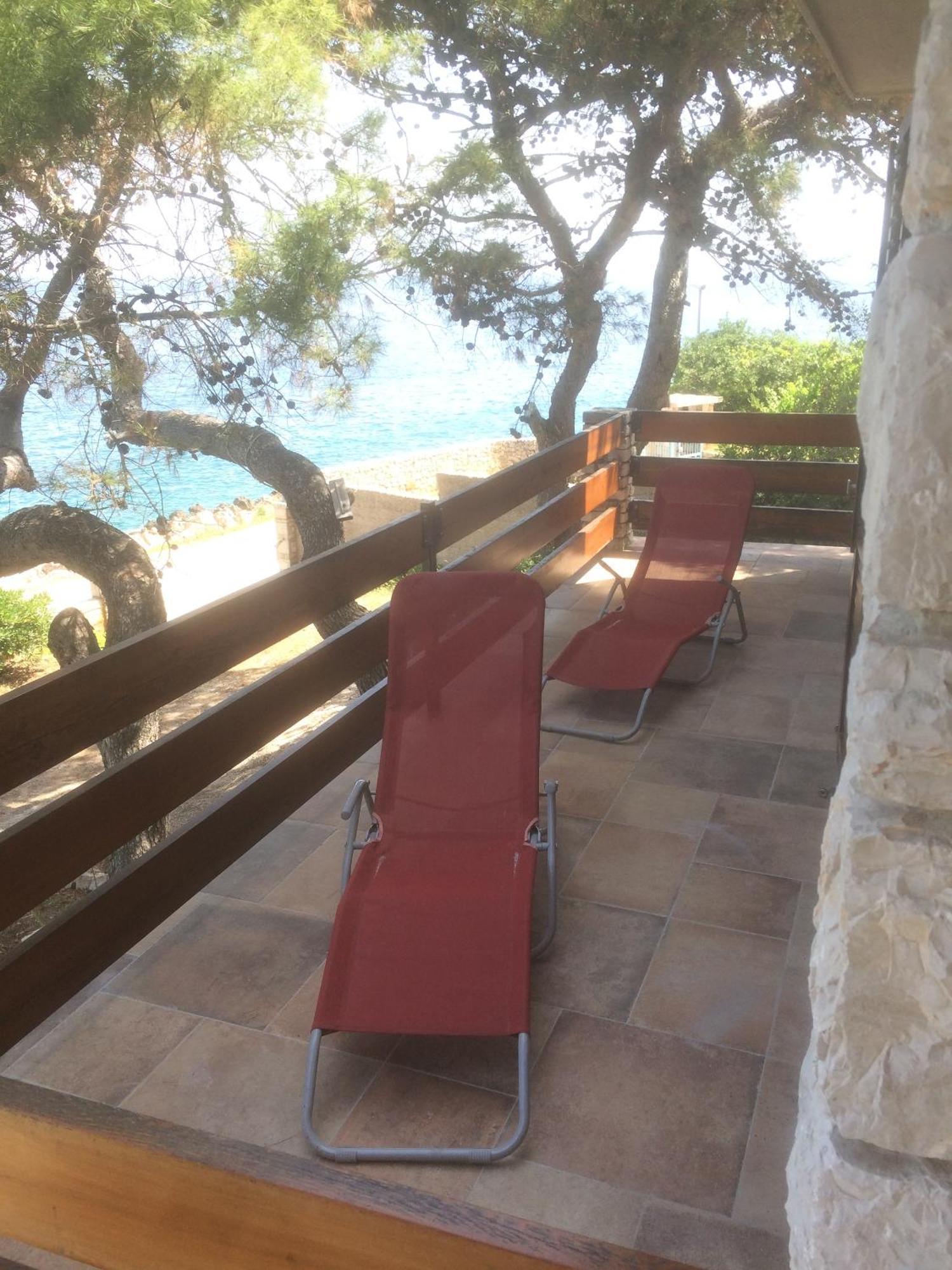 Apartments By The Sea Stomorska, Solta - 5190 المظهر الخارجي الصورة