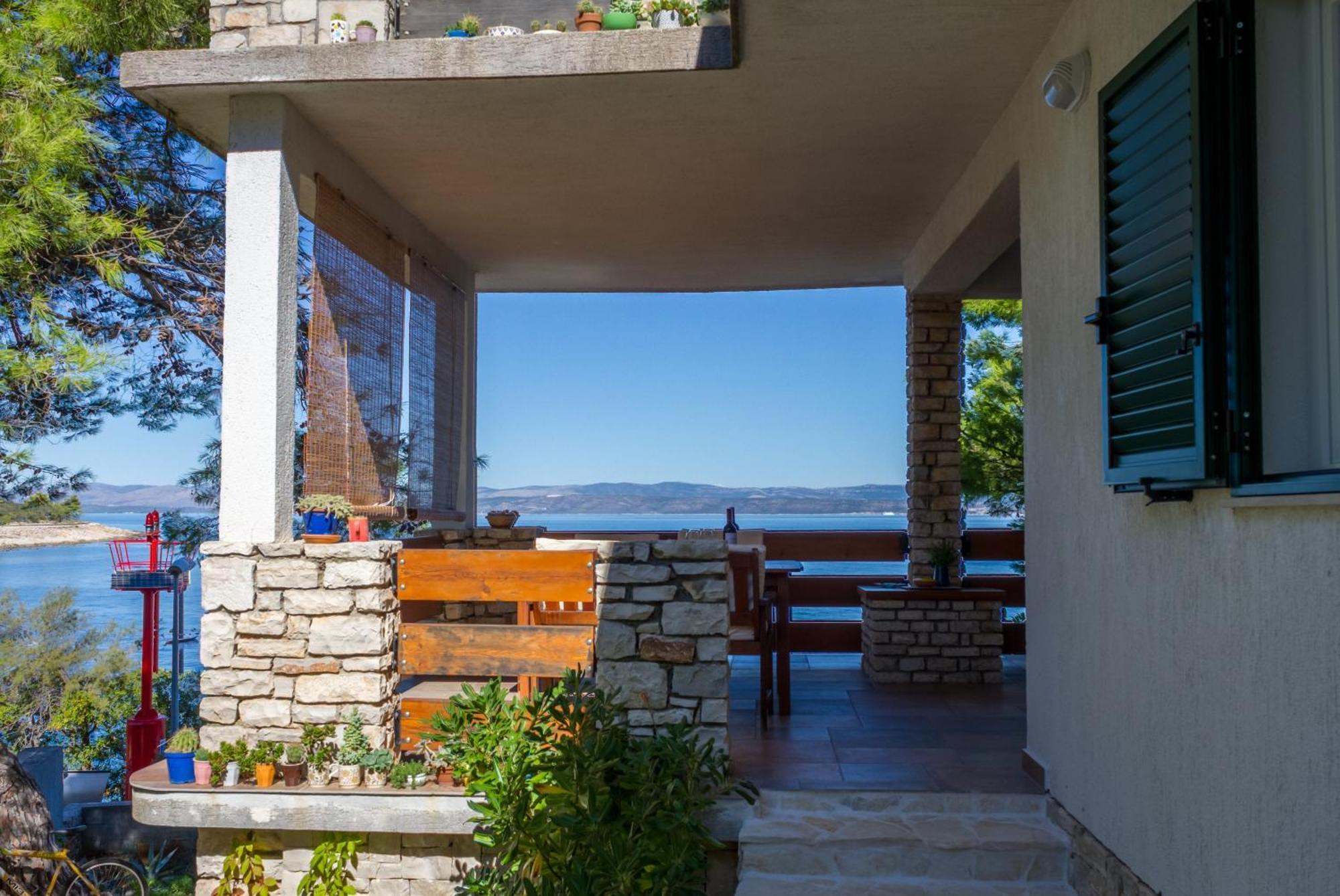 Apartments By The Sea Stomorska, Solta - 5190 المظهر الخارجي الصورة
